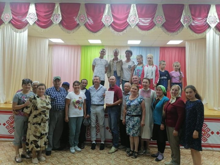 Летчик-космонавт Александр Лазуткин встретился с марийцами Агрызского района