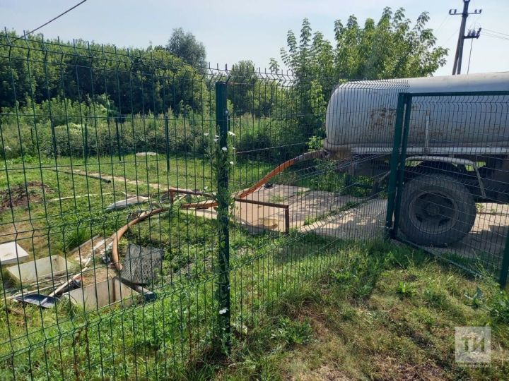 В Татарстане двое рабочих погибли в канализационном люке