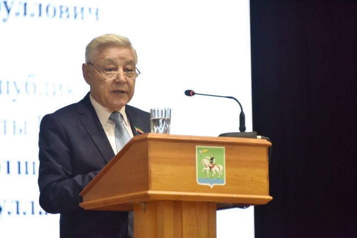 Фарид Мухаметшин представил нового руководителя Агрызского района