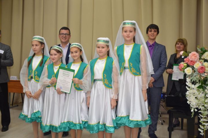 В Агрызе прошел межрегиональный конкурс юных музыкантов