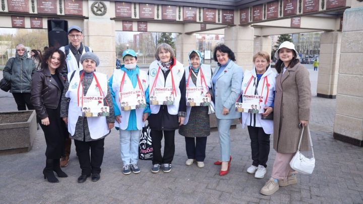 Татарстанцы помогают ветеранам с помощью акции «Красная гвоздика»