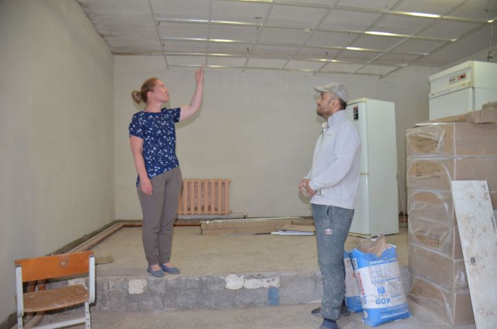 В Сарсак-Омгинском лицее идет капитальный ремонт пищеблока
