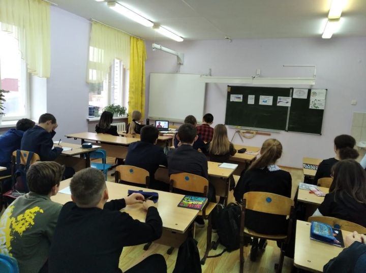 В Татарстане проведут родительское онлайн-собрание по работе системы «Электронное образование РТ»