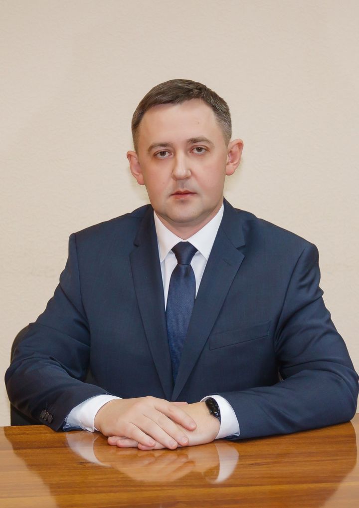 Глава Агрызского района поздравил с Днем российского студенчества