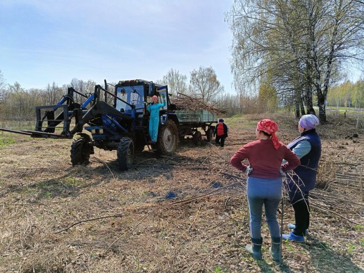 Авыл башлыклары өмәгә чыктылар