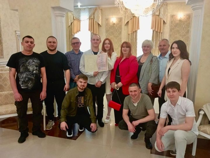 Евгений и Дарья оформили свой брак в зеркальную дату