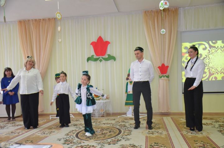 7нче бакчада “Татар малае, татар кызы” бәйгесе узды