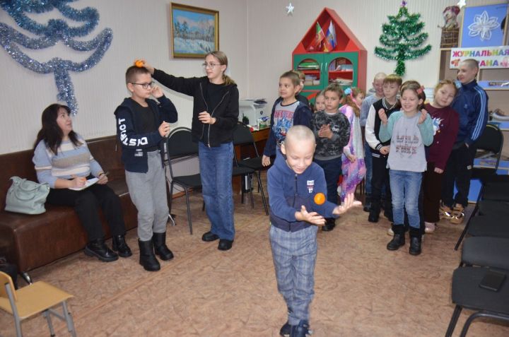 В детской библиотеке прошел День мандарина
