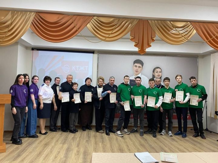 Студенты из Агрыза участвовали в Чемпионате профессионального мастерства «Профессионалы»