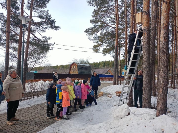 Воспитанники детского сада №5 приняли участие в акции «Пробуди природу от зимней спячки»