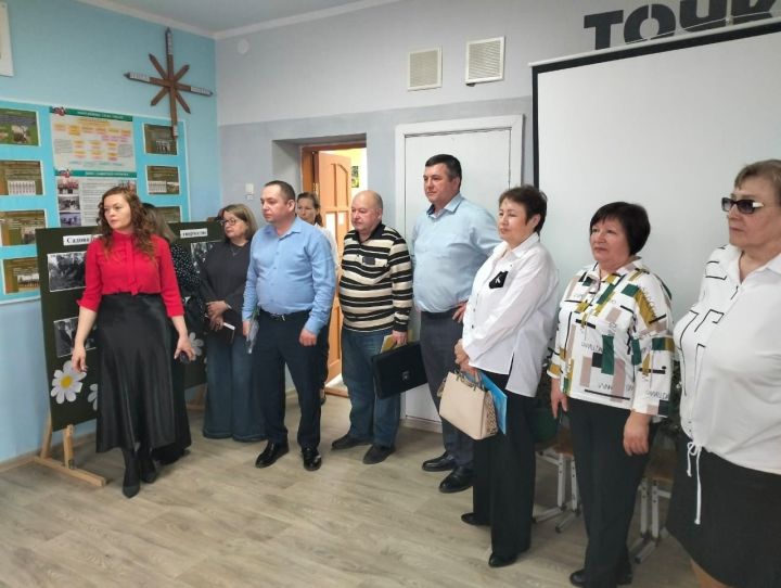 В Сарсак-Омгинском лицее прошла масштабная встреча агроклассов с представителями вузов и предприятий
