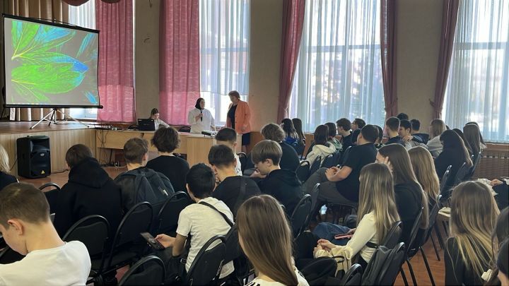Специалисты ведомств встретились с учащимися школы №3