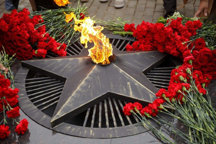 Альфия Когогина: В память о подвиге защитников Отечества необходимо установить справедливое наказание за осквернение воинских захоронений и мемориалов
