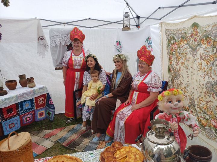 Красный Борга 425 ел: традицияләрне һәм талантларны берләштергән якты бәйрәм