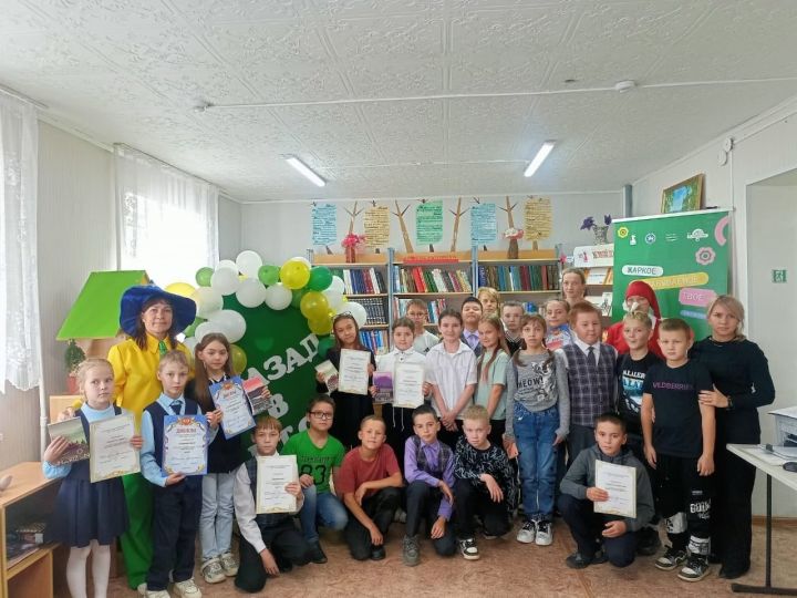 Литературное лето под открытым небом: в Центральной детской библиотеке торжественно закрыли сезон