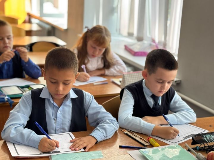 2нче мәктәптә «Каллиграфик марафон» дигән кызыклы конкурс узды