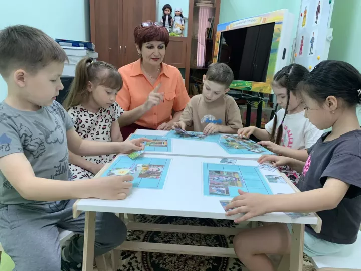 Победитель конкурса «Лучший национальный воспитатель»: о работе, проекте «Игротека» и любви к языку