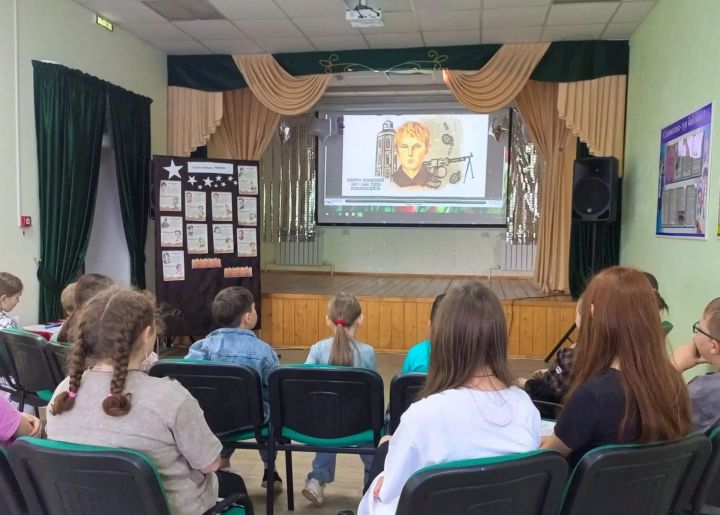 В Шаршадинской сельской библиотеке прошёл урок патриотического воспитания ко Дню партизан и подпольщиков