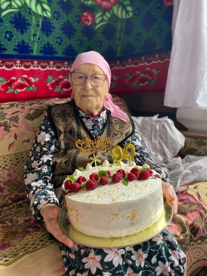 Флюра Салимова из села Шаршады отметила 90-летний юбилей