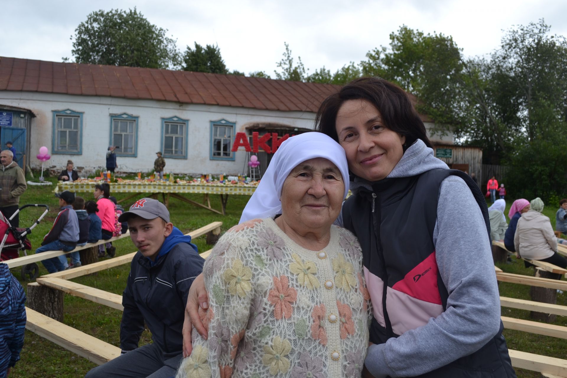 Новое Аккузино радушно встретило гостей