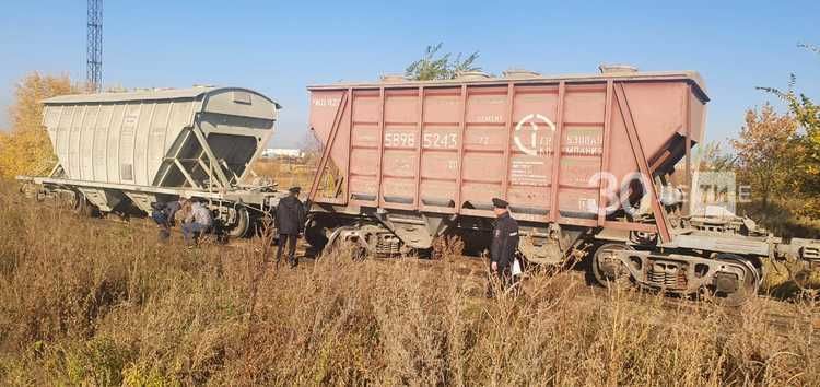 В Татарстане ЧП: снова сошел поезд с рельсов (ФОТО)