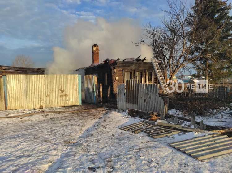 В Татарстане детям удалось спастись из пожара благодаря извещателю