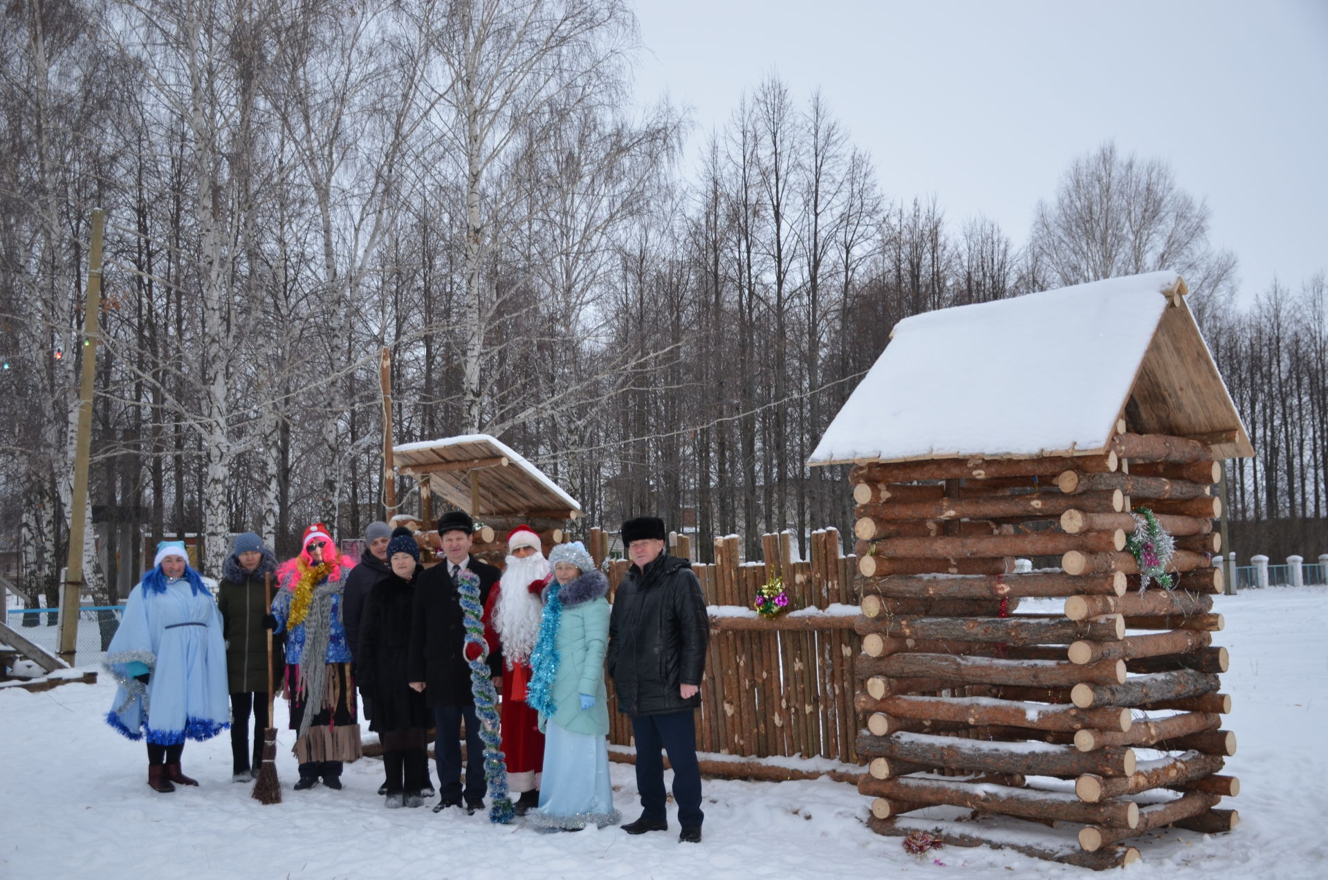 Кар сыннары Кичкетаң авылына ямь бирә