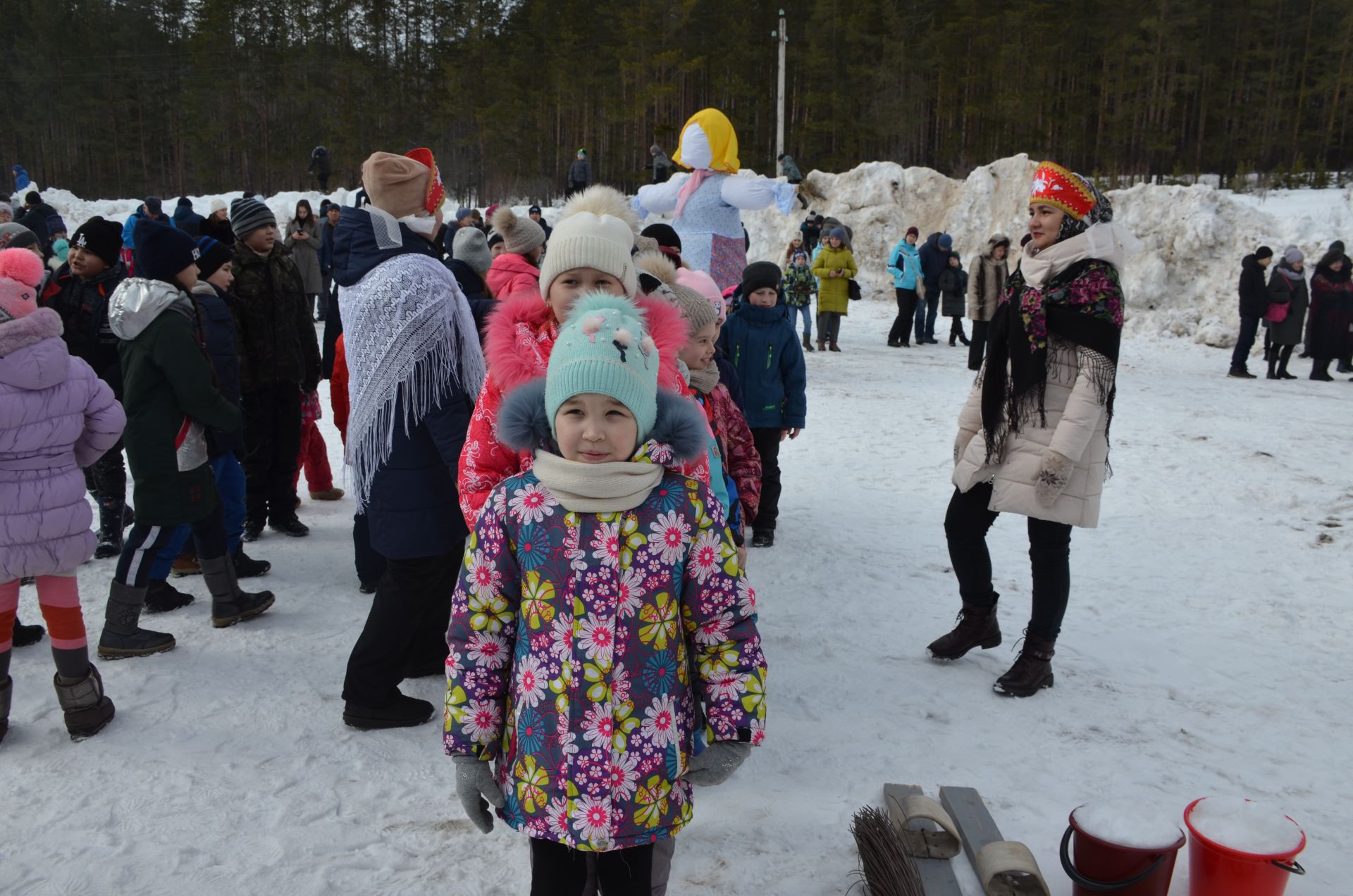 Әгерҗедә Май чабу бәйрәмендә олысы-кечесе күңел ачты