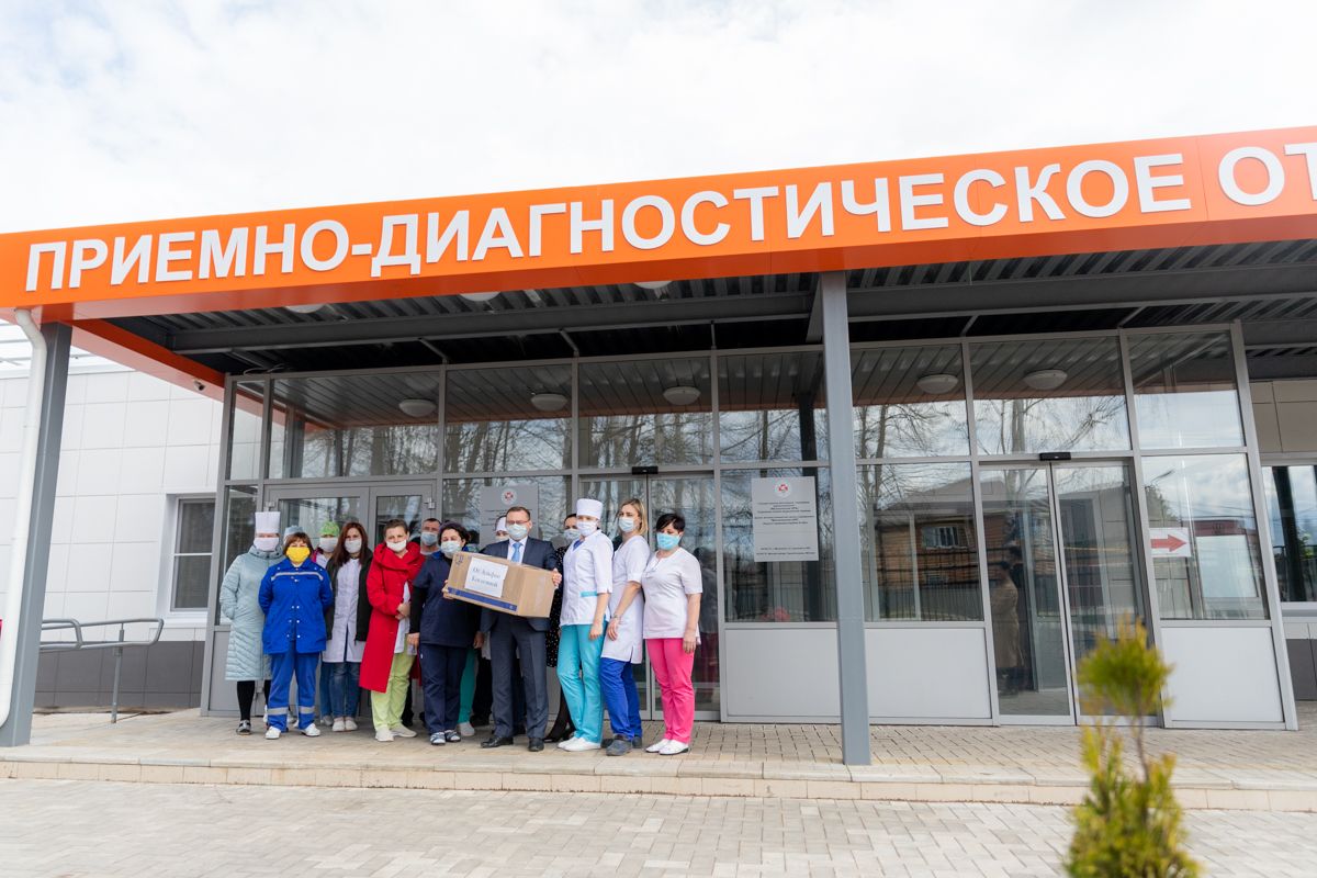 Депутат Альфия Когогина приобрела защитные костюмы для больницы Агрызского  района