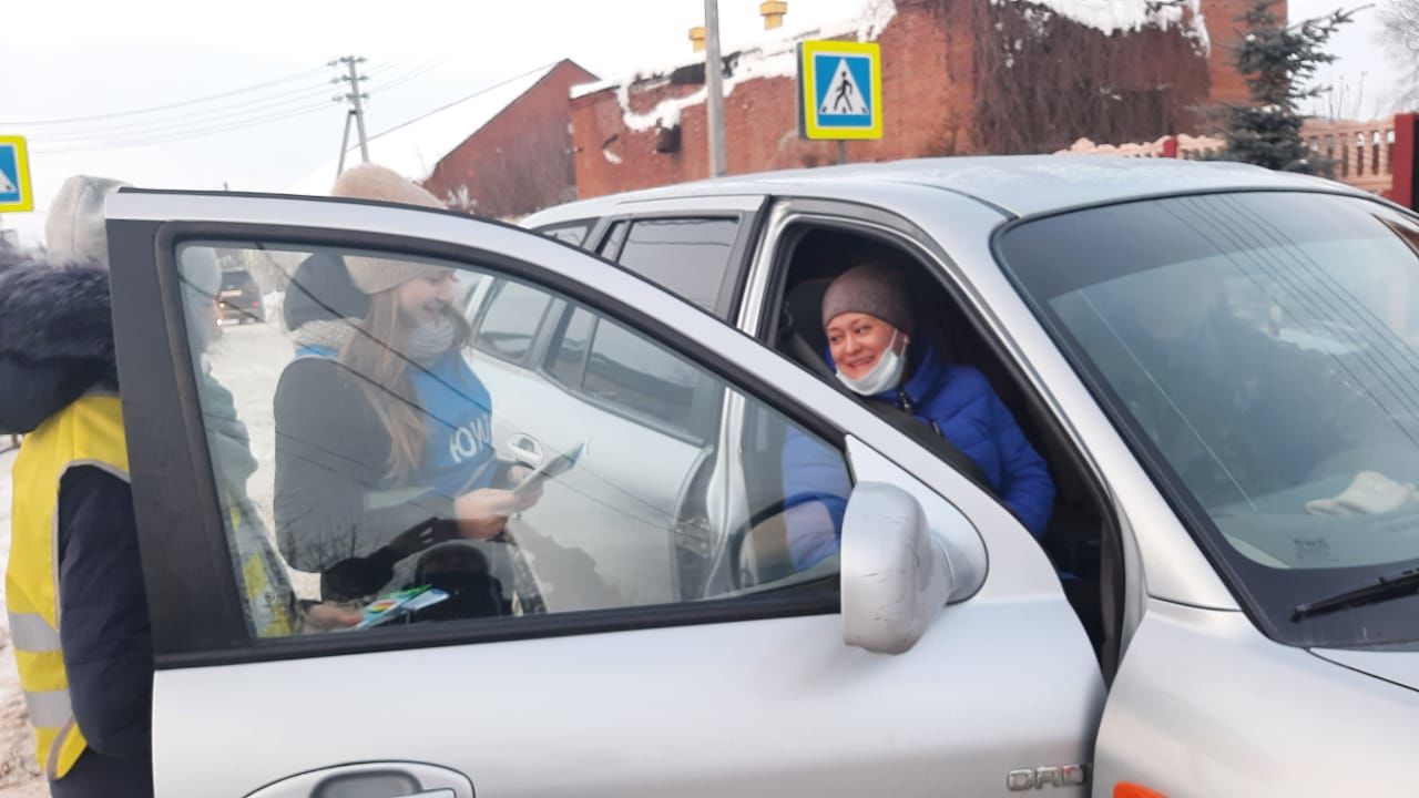 В Агрызе продолжаются рейды в рамках мероприятия "Ребенок-главный пассажир"