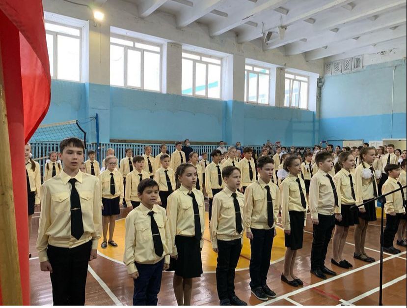 Учащихся школы №2 посвятили в кадеты