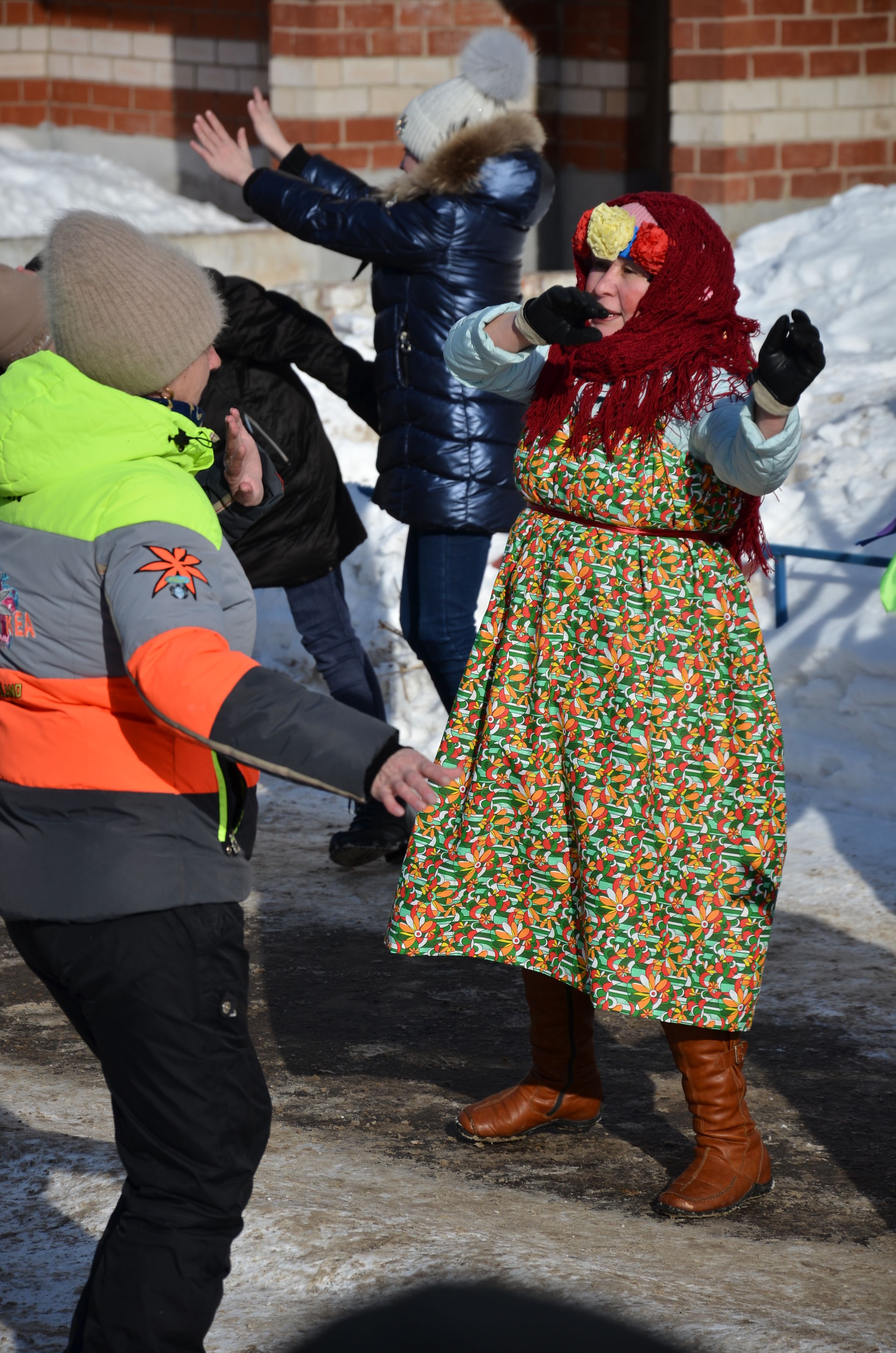 В ТОС "Альфа" широко отпраздновали Масленицу (ФОТО)