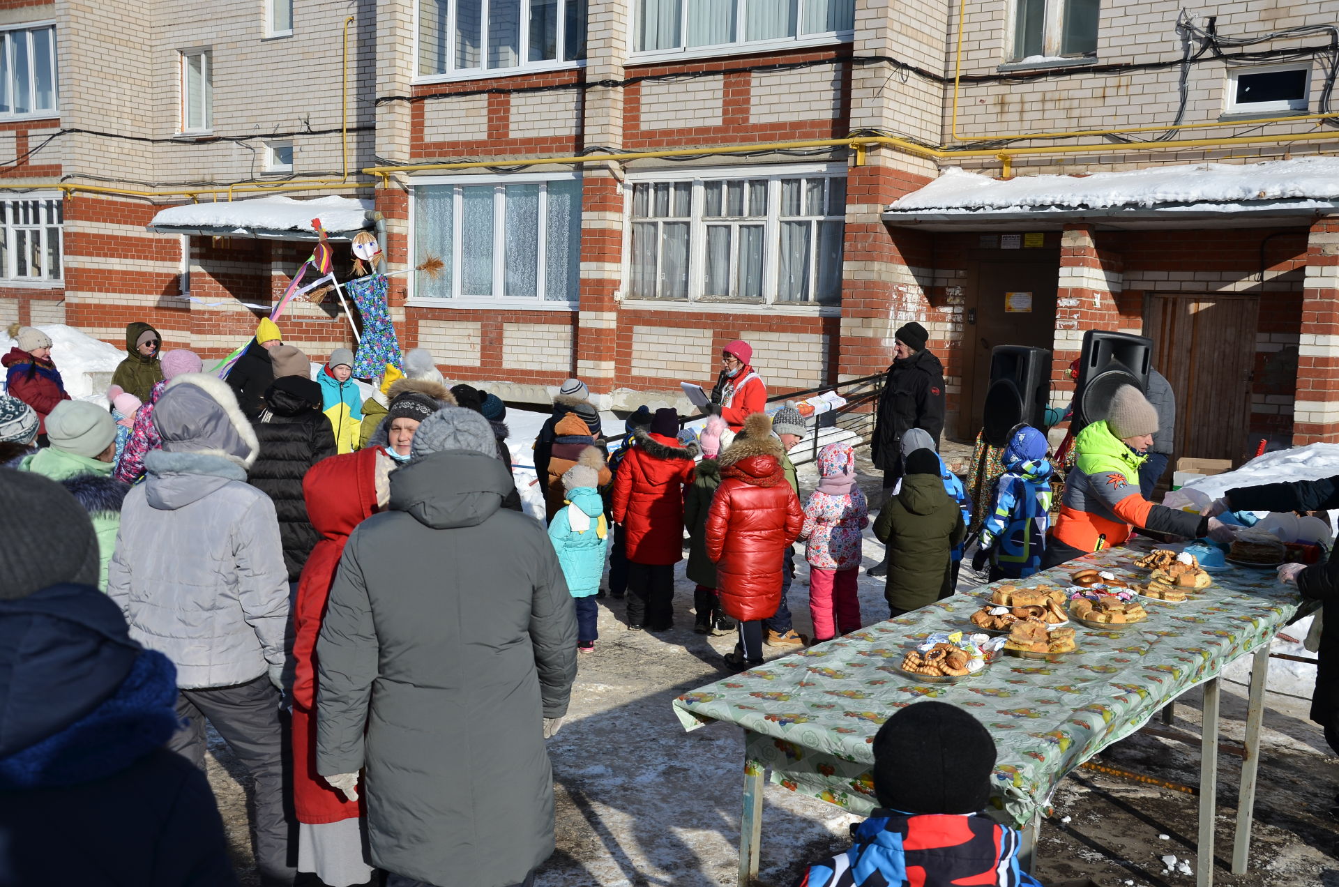 В ТОС "Альфа" широко отпраздновали Масленицу (ФОТО)