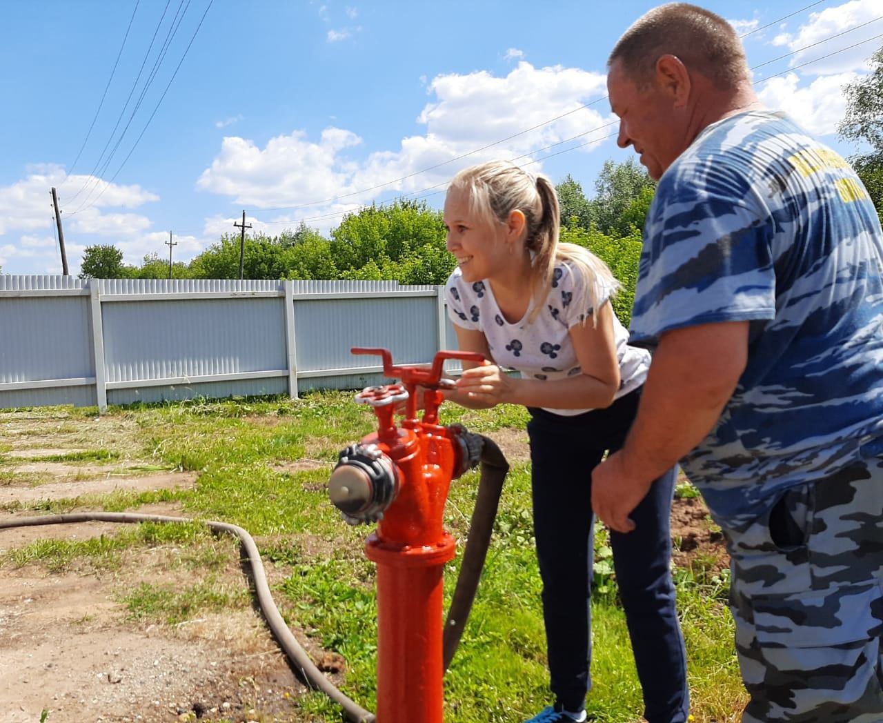 В Агрызе прошел конкурс "Папа, мама, я - мы с пожарными друзья"