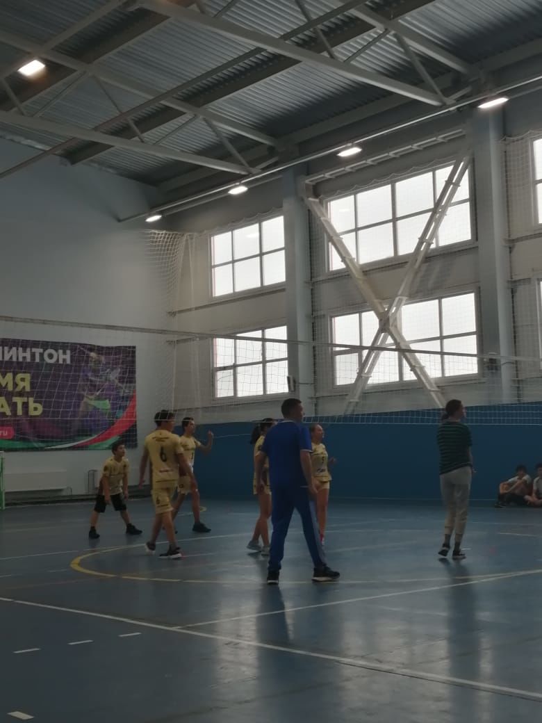 Бүген "Олимп" спорт комплексында волейбол ярышлары уза