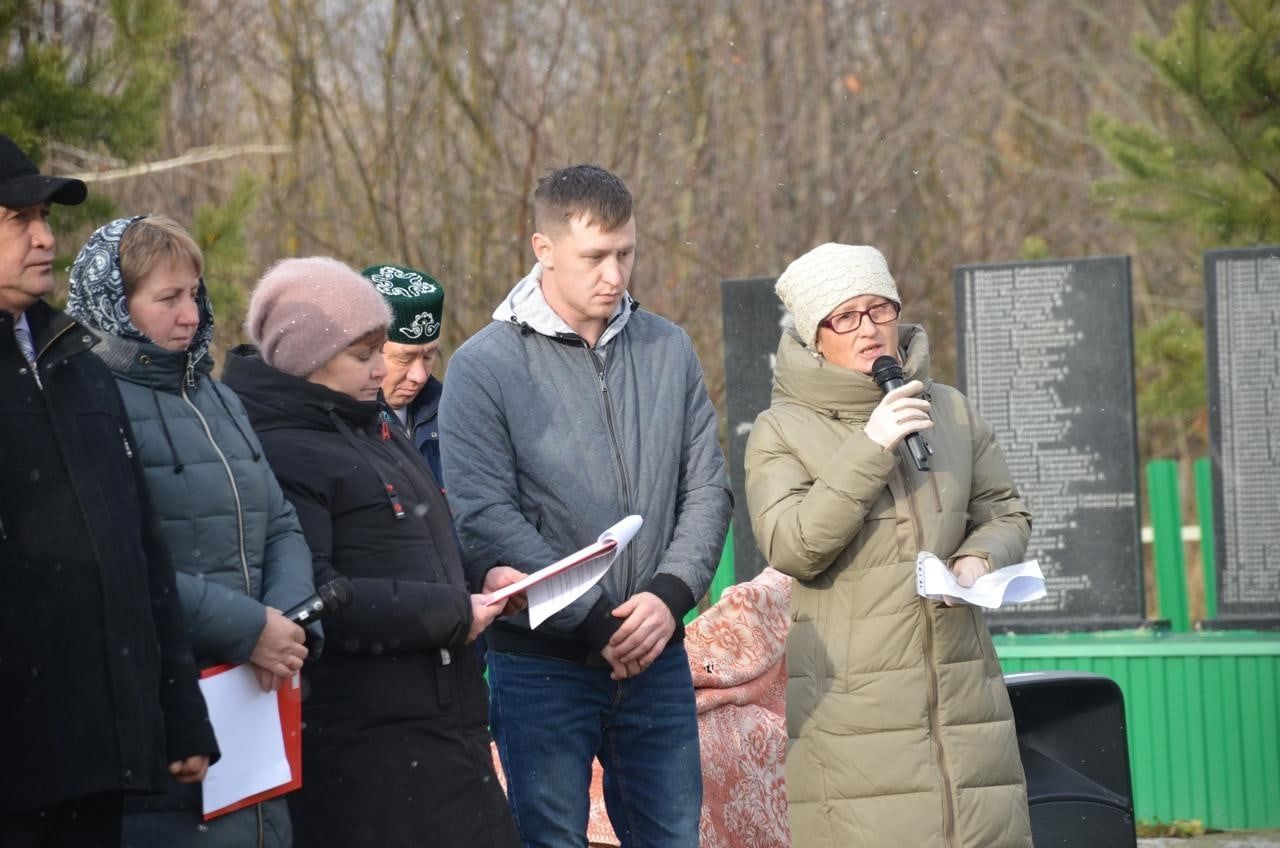 В Табарлях почтили память сержанта Ленара Гараева, погибшего в ходе СВО на Украине