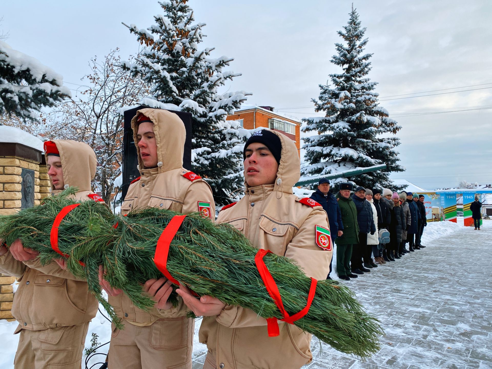 В Агрызе почтили память Героев Отечества