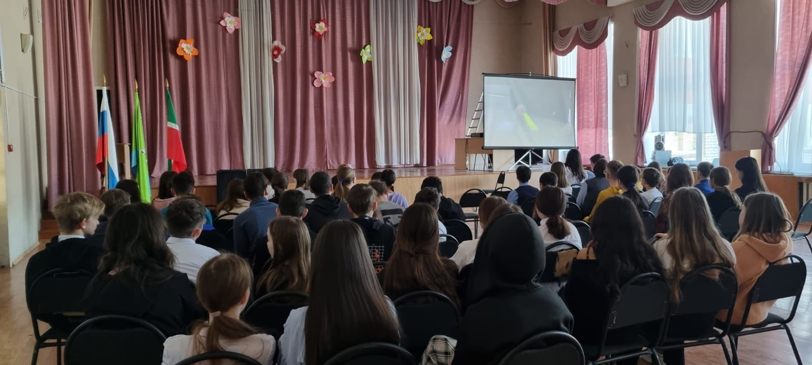 Для школьников района проведена беседа по профилактике детского дорожно-транспортного травматизма