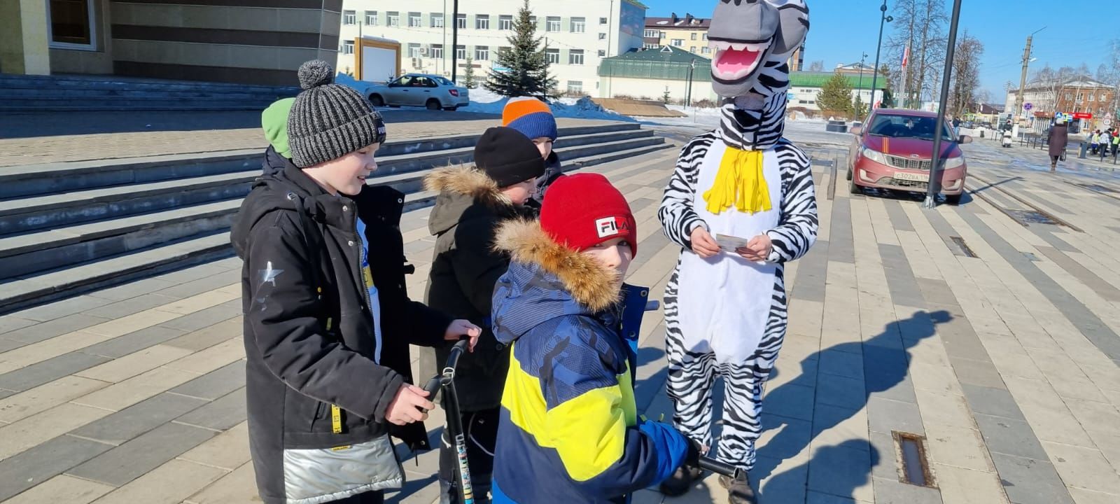 В центре Агрыза заметили необычную зебру