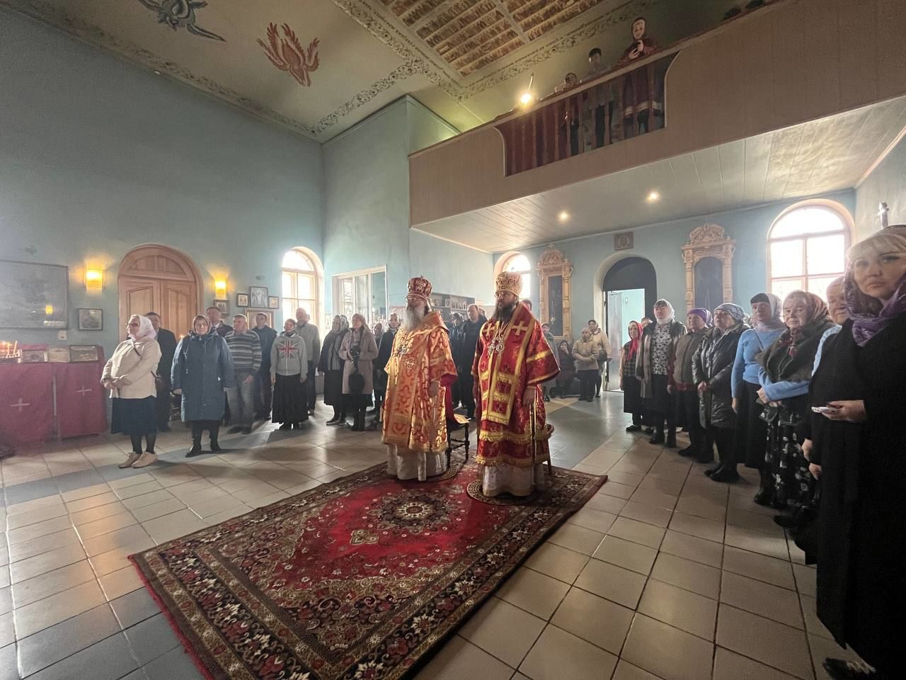 В агрызском храме состоялась торжественная литургия с участием митрополита Казанского и Татарстанского Кирилла