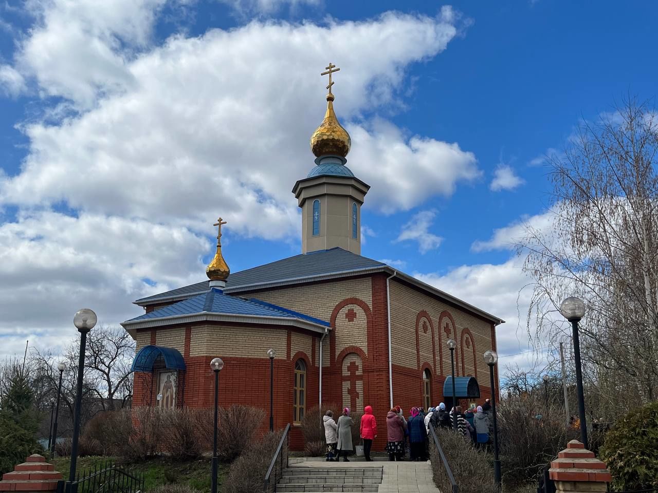 В агрызском храме состоялась торжественная литургия с участием митрополита Казанского и Татарстанского Кирилла