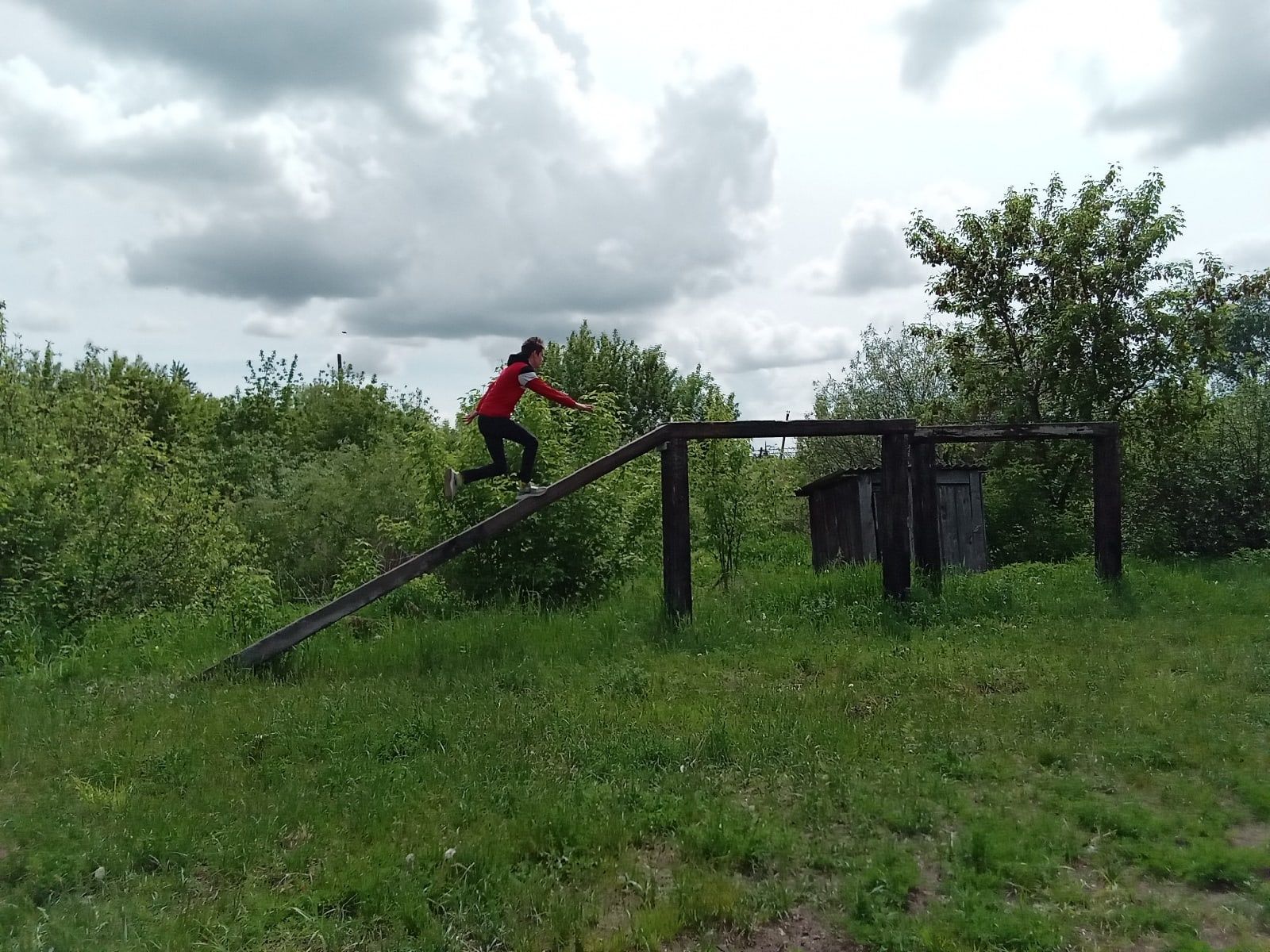 Первокурсники Агрыза провели спортивный праздник "Урок Здоровья"