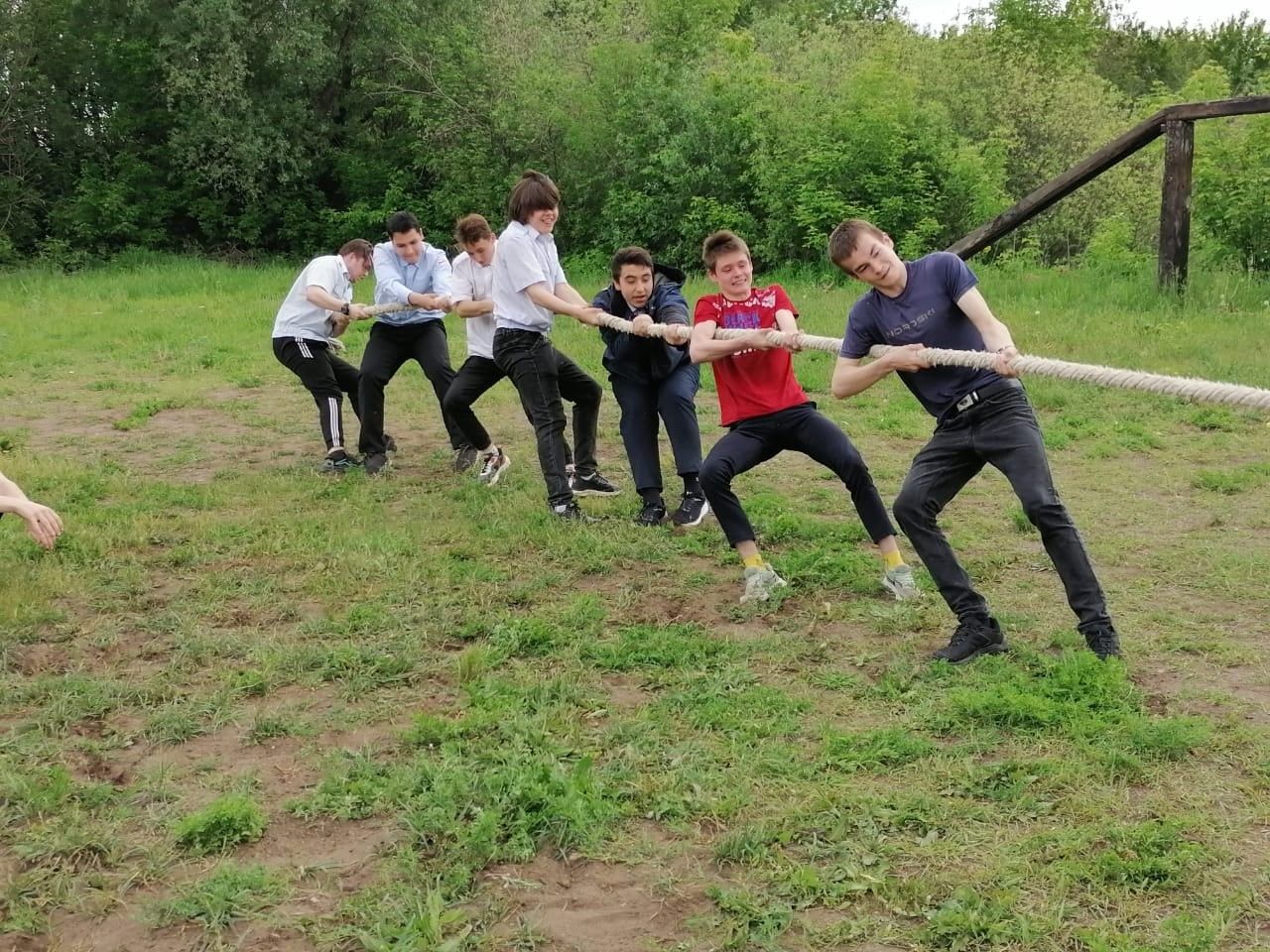 Первокурсники Агрыза провели спортивный праздник "Урок Здоровья"