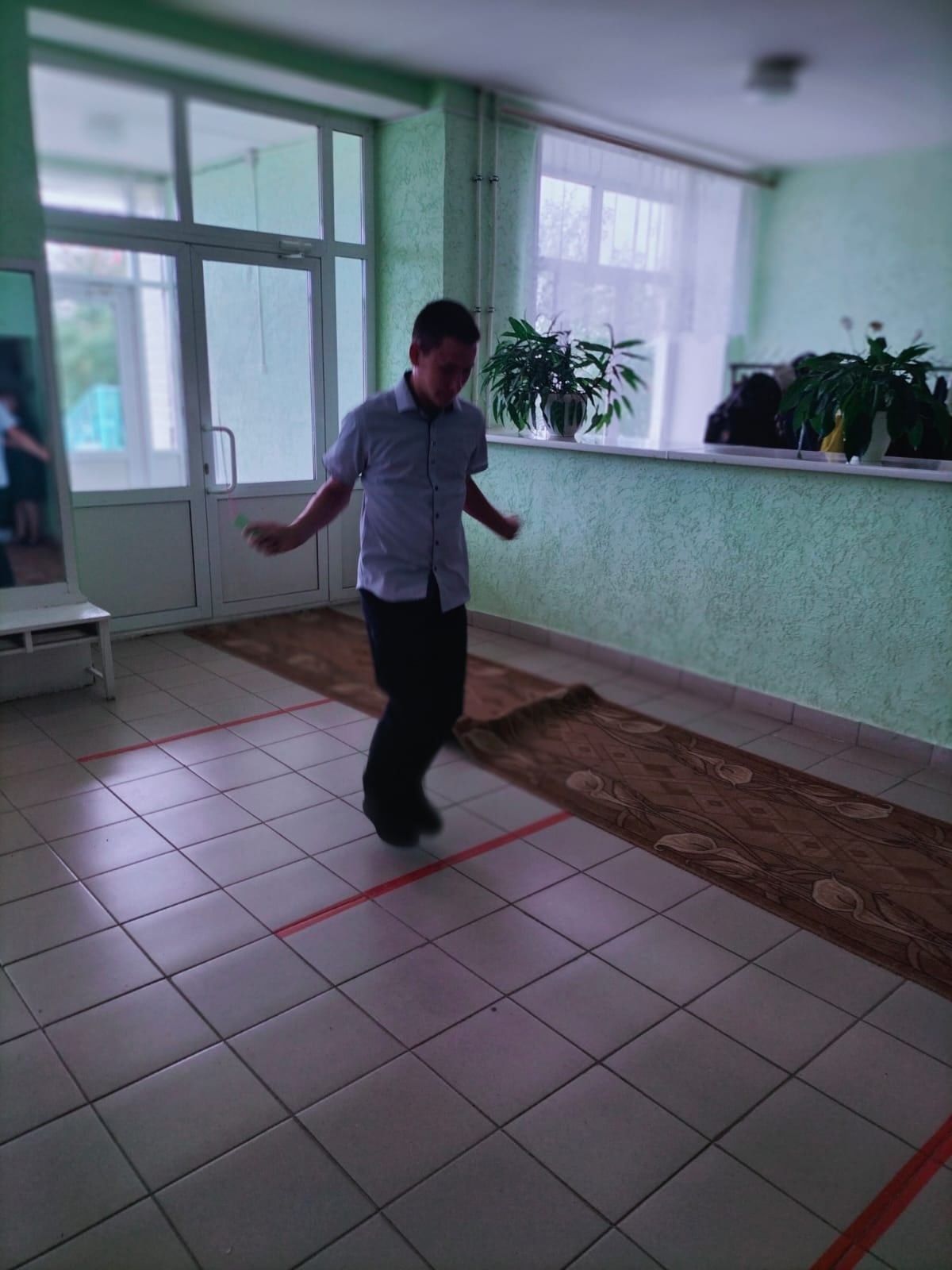 В Исенбаевской школе провели квест «Осенний патруль»