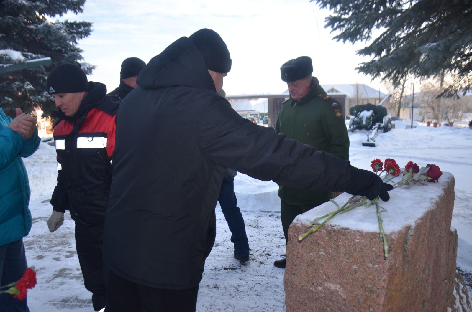 Әгерҗедә Төньяк Кавказда һәлак булган солдатларны искә алдылар