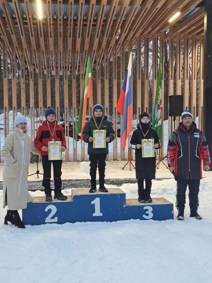 В Агрызе открыли лыжный сезон