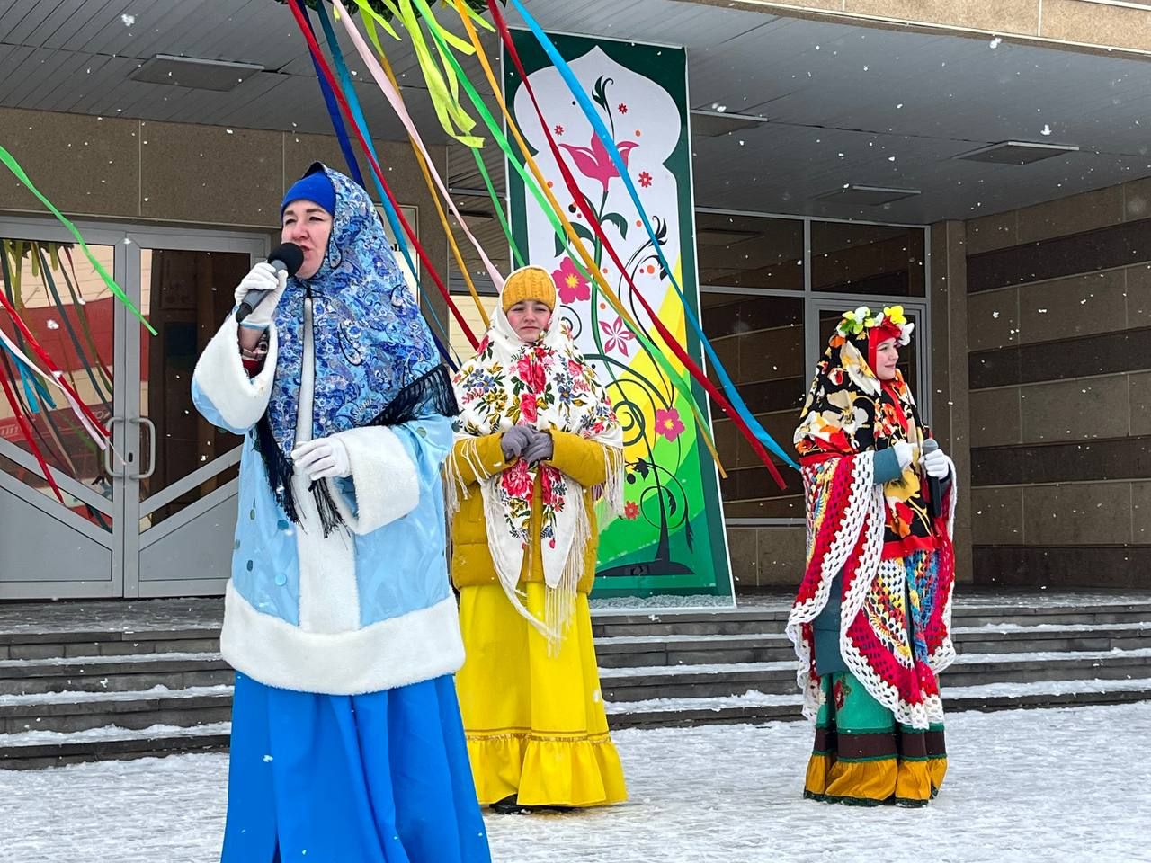 В Агрызе состоялись Масленичные гуляния