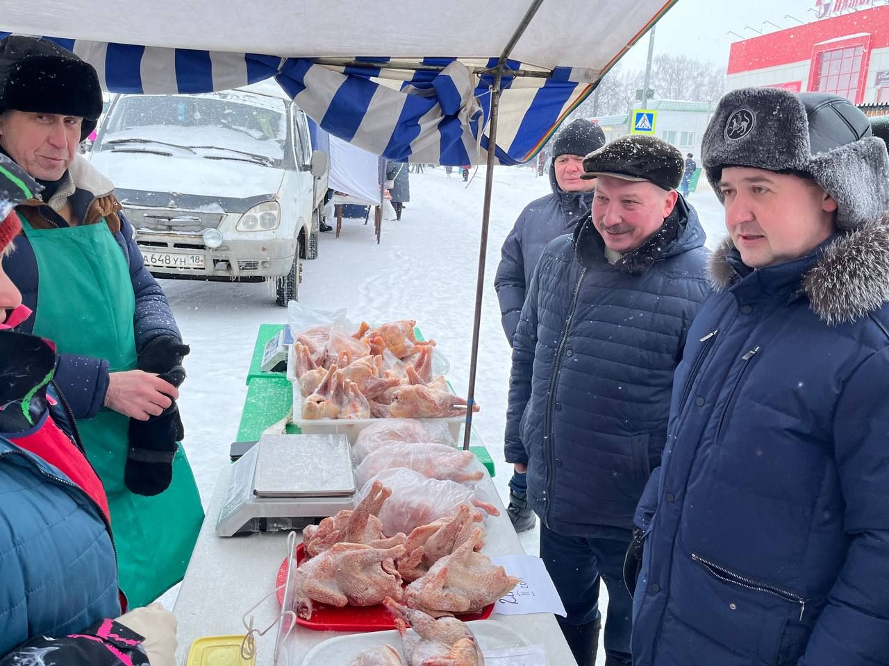 В Агрызе состоялись Масленичные гуляния