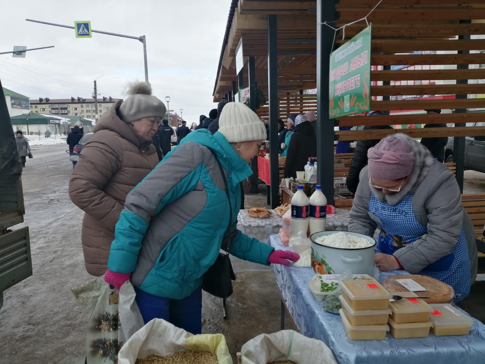 Сельские поселения встретили горожан на ярмарке песнями и танцами (ФОТО, ВИДЕО)