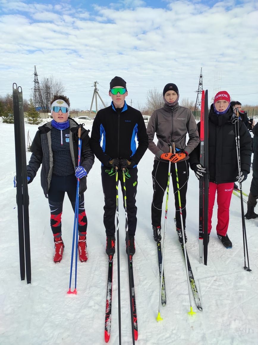 Агрызские студенты защищают честь района на зональных Республиканских соревнованиях по лыжным гонкам